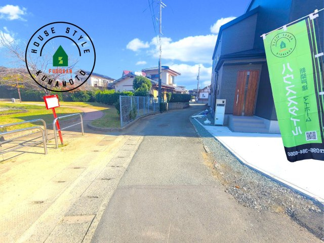 熊本市南区御幸笛田1丁目第1-1棟(1号棟)の前面道路含む現地写真|前面道路です。