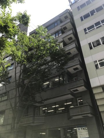 新横浜サンセイビルの外観