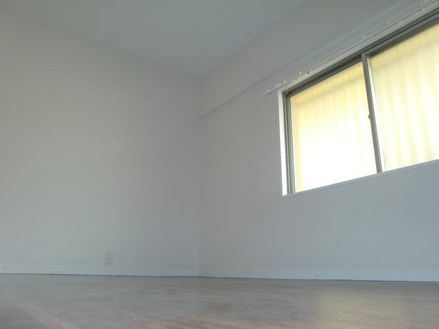 ハイツタケシの洋室