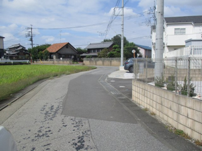 【前面道路含む現地写真】 | 熊谷市西野（中古） | 現地前面道路（2024年09月30日）撮影
