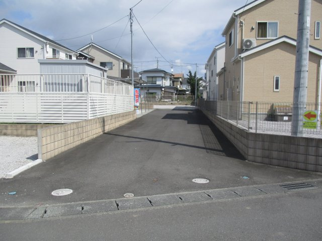 熊谷市西野（中古）の前面道路含む現地写真|現地前面道路（2024年09月30日）撮影
