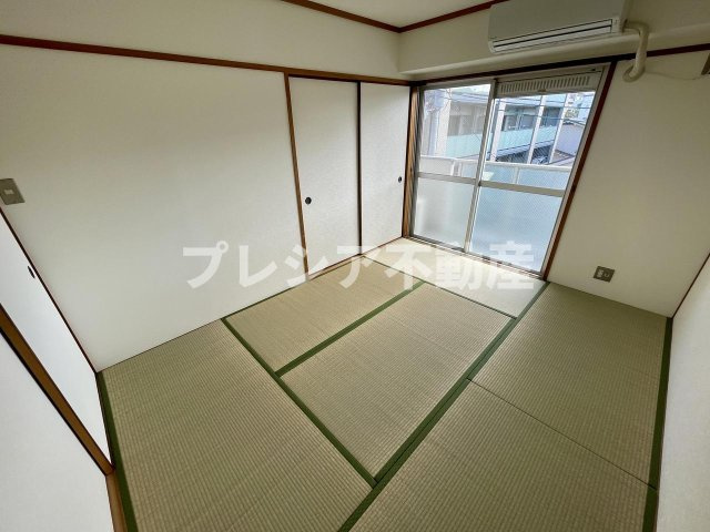 スリージェ甲子園口Ⅰの和室