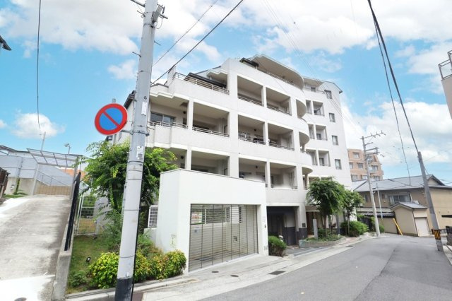 ワコーレ神戸五宮麓彩館の外観|外観もきれいです