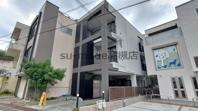 HAL高槻弐番館の外観