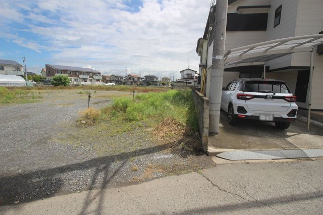 古河市諸川の外観|南東側との境界部分（2024年5月撮影）