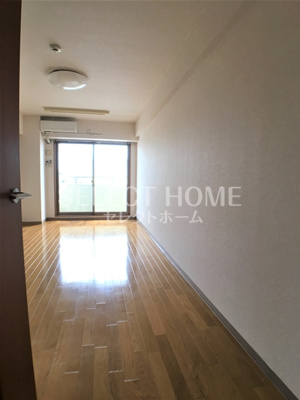 【居間・リビング】 | プリミエール羽根 | 使いやすい居間です