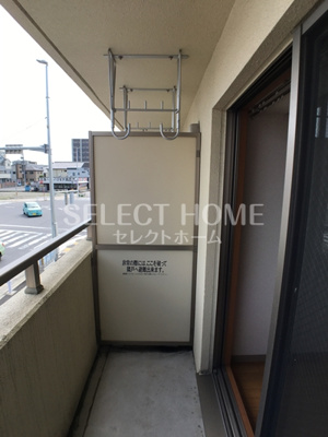 【バルコニー】 | プリミエール羽根 | バルコニー付きです