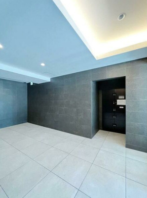 【ロビー】 | 大阪難波Noah | ゆとりのあるロビーです