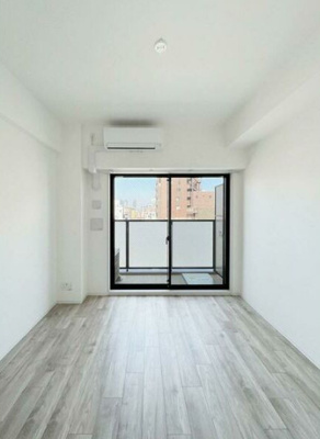 【居間・リビング】 | 大阪難波Noah | ゆったり過ごせるリビングです