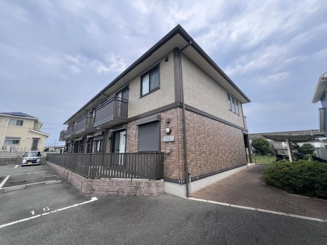 エルスールの外観