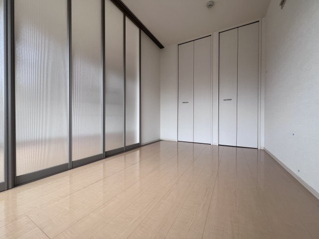 エルスールの子供部屋