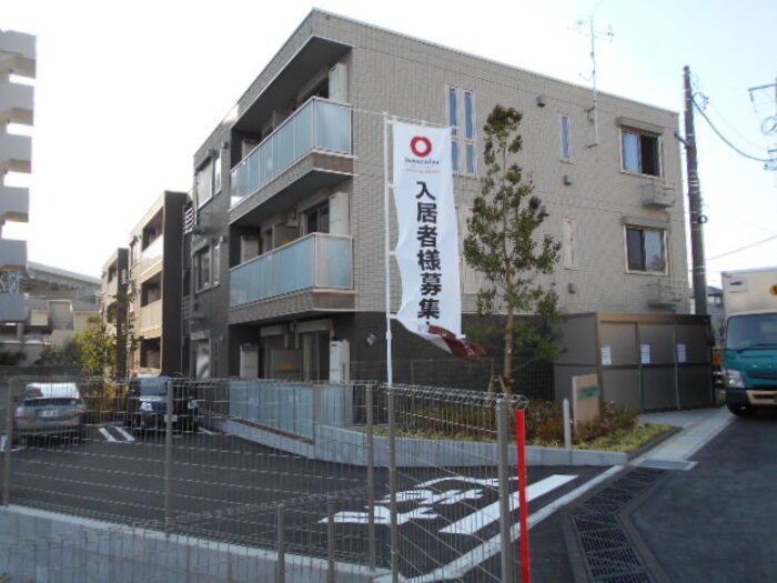 アゼリア松戸の外観