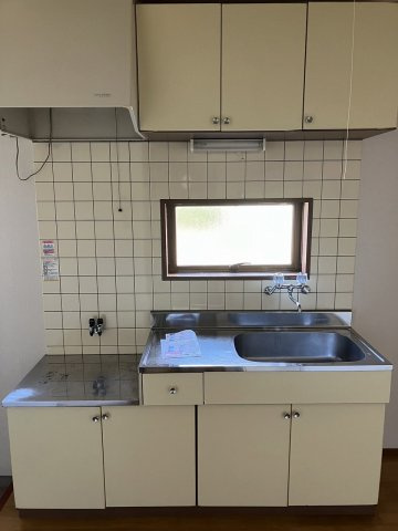 新潟市中央区堀之内南３丁目のアパートのキッチン