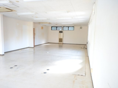 【内装】 | プラスペリティビルA室