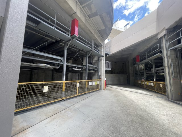 ライオンズタワー千種の駐車場|ライオンズタワー千種