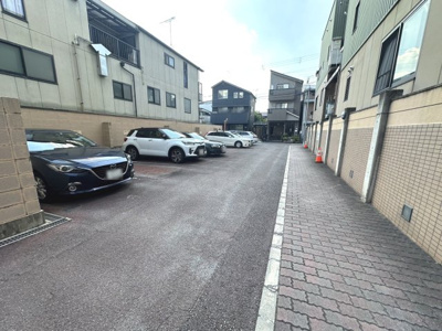 【駐車場】 | アルモード御所東 | 駐車場空無（2024年9月現在）