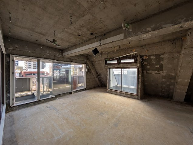 ホワイトパレスビル