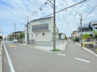 【前面道路含む現地写真】