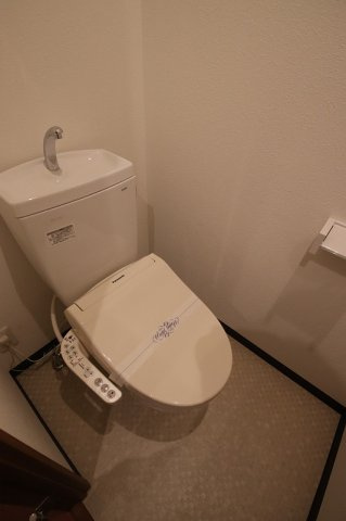 ラトナスのトイレ