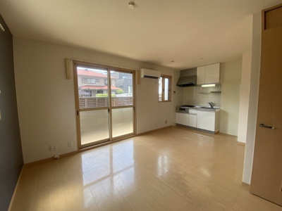 【居間・リビング】 | パークサイド東大谷 | 現況優先となります。現地にて間取り・仕様等をお確かめ下さい。