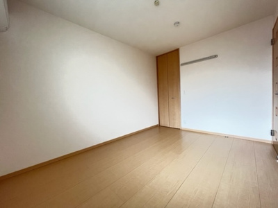 【洋室】 | パークサイド東大谷