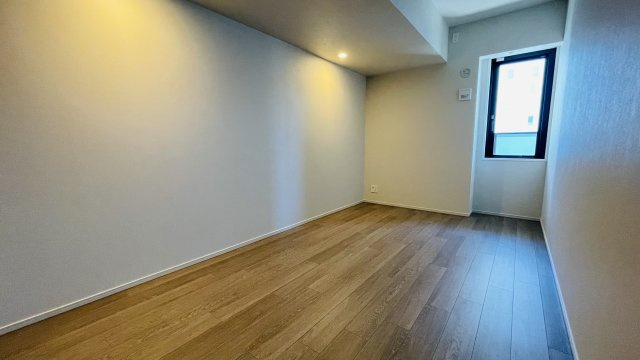 【寝室】 | メトライズタワー大阪上本町