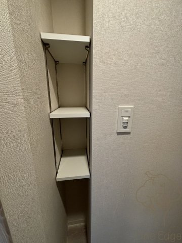 エスリードレジデンス大阪福島サウスフラッツの玄関