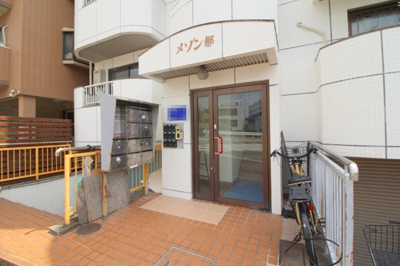【エントランス】 | 蛍池メゾン都