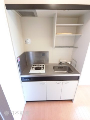 【キッチン】 | 椿森３丁目・売アパート | 201号室の参考写真（2021年3月撮影）