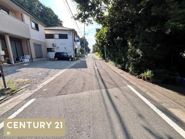 和歌山市宇須4丁目　土地の前面道路含む現地写真