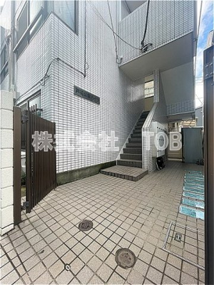 【エントランス】 | 芦花公園ハイツ