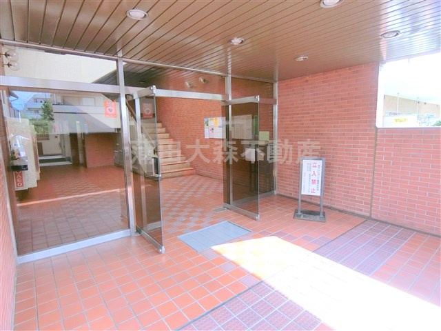 蒲田ローヤルコーポB棟のエントランス|エントランス