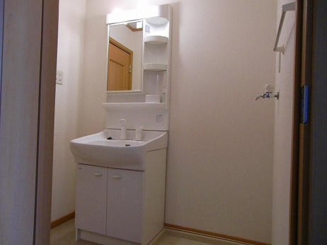 apartment 下久屋町