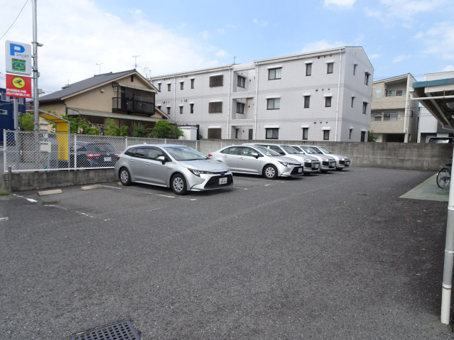 【駐車場】 |  小佐古事務所・倉庫