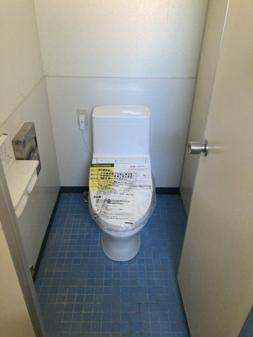 境港市竹内団地　貸店舗のトイレ