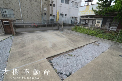 【駐車場】 | 海老名市中河内　中古戸建て【仲介手数料無料】