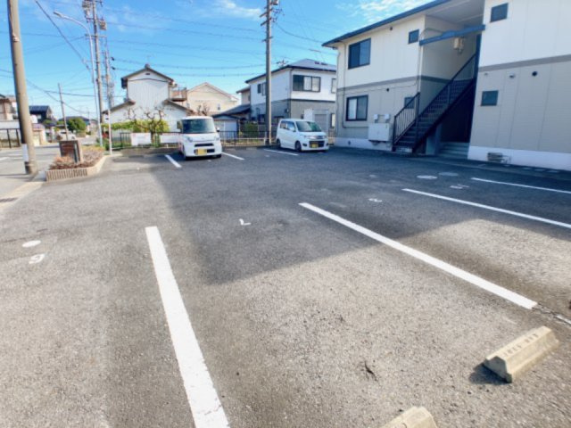 セピアコート大松の駐車場
