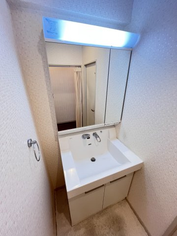 大阪市城東区蒲生１丁目の賃貸マンションの洗面所
