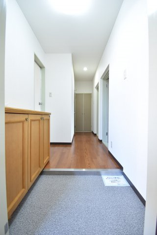 グラシィオ長岡の玄関|ゆったりとした玄関です