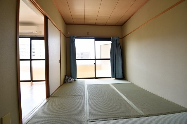 グラシィオ長岡の和室|畳の上でゆっくりとくつろげる和室です