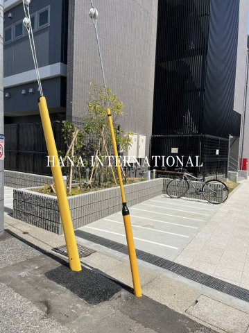 レフィールオーブ南行徳駅前の駐車場