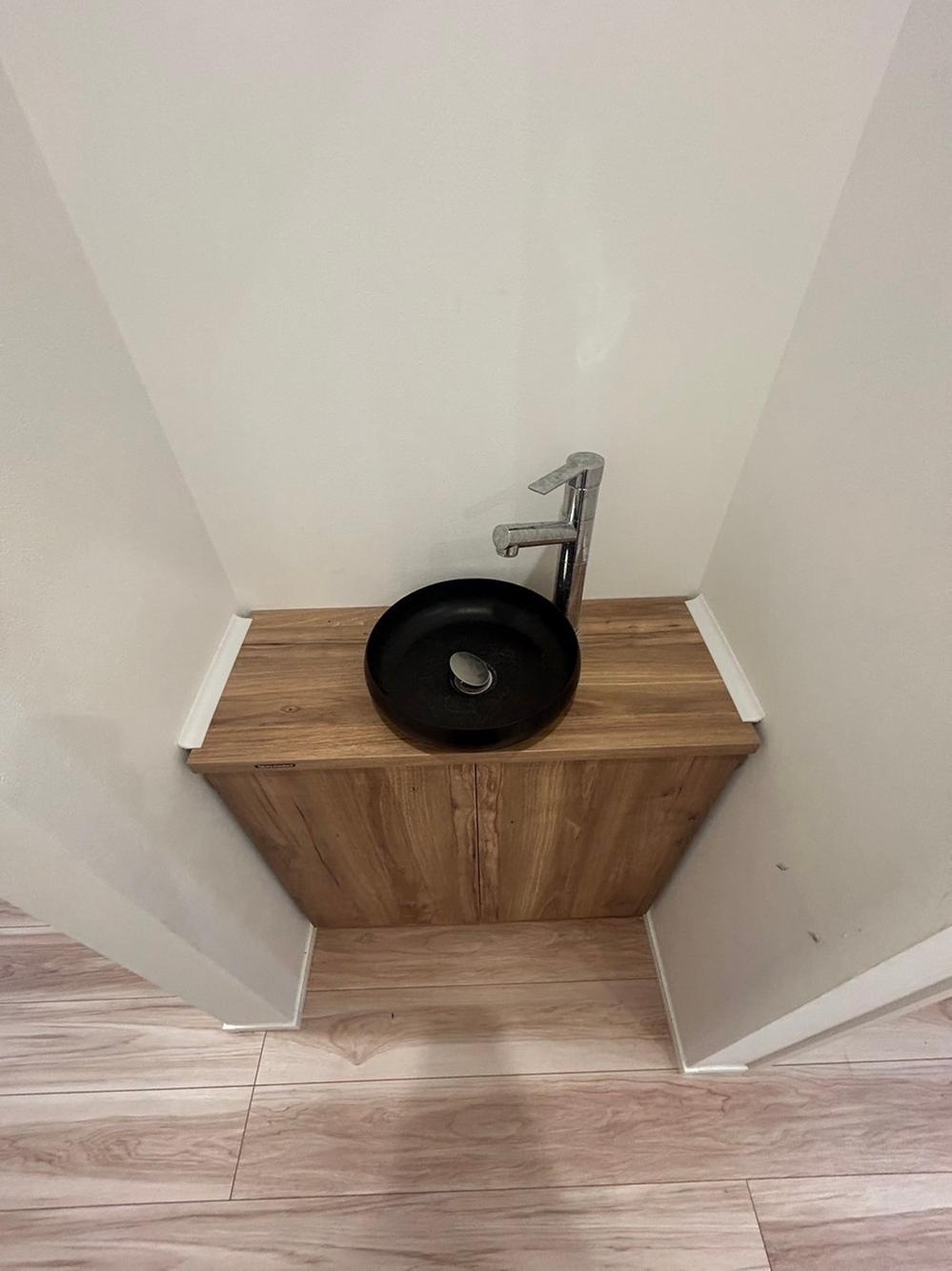 交野市星田7丁目　中古一戸建てのその他共用部分|玄関　洗面台
■物件内覧・資金計画相談・住宅ローン相談、リフォーム相談、お問合せ受付中■
※当日・翌日のご内覧、ご相談はお電話でのお問合せがスムーズです！