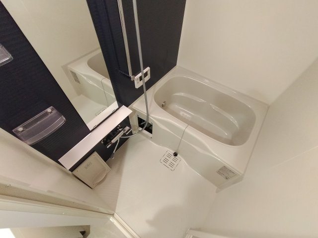 神戸市兵庫区浜崎通の賃貸マンションの浴室|追い焚き機能付き