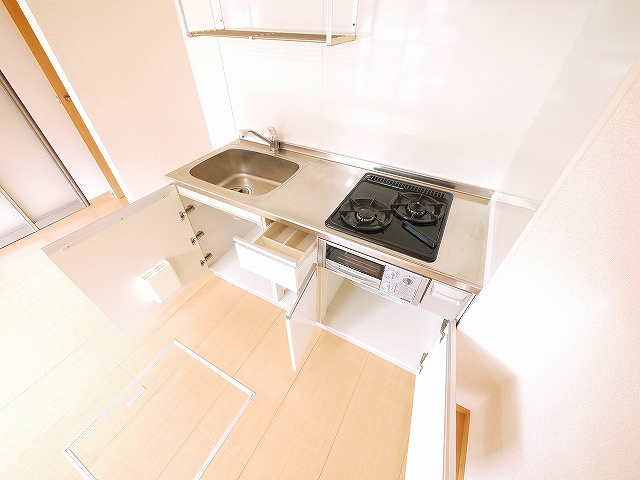 カサベルデ西大寺のキッチン|使いやすいキッチンです