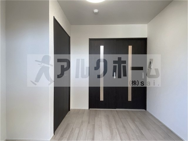 シャルムコートの洋室