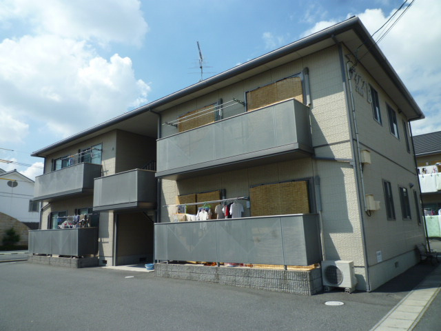 都窪郡早島町前潟のアパートの外観