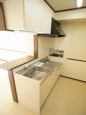 【キッチン】 | グリーンガーデンⅡ | 会話をしながらお料理できる対面キッチンです♪