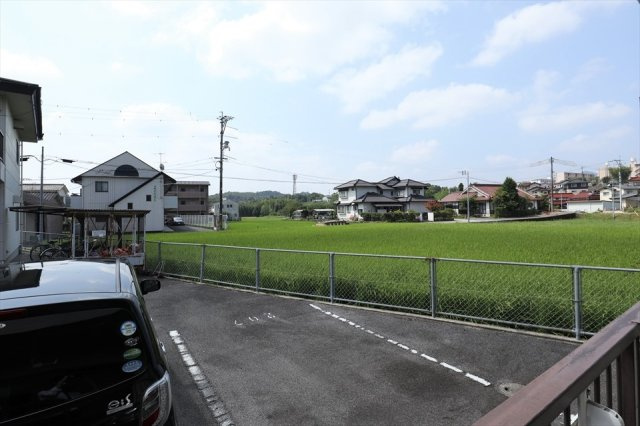 東広島市八本松町米満のアパートの展望