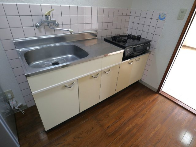 米満ハイツⅠ号棟のキッチン