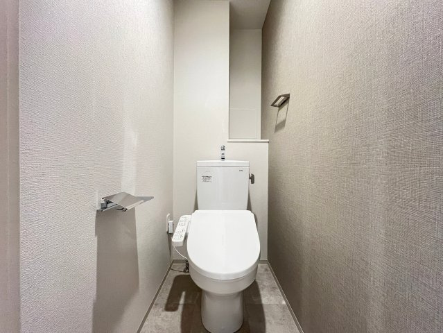 DAIYA STORK 阿波座のトイレ